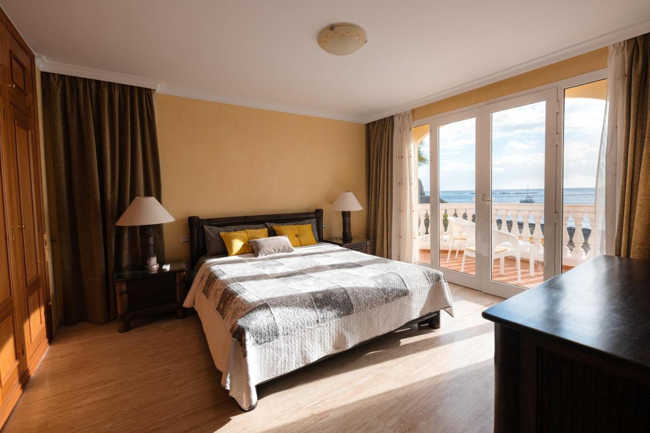 Villa Faya On The First Ocean Line With New Heated Pool Лос Кристианос Экстерьер фото