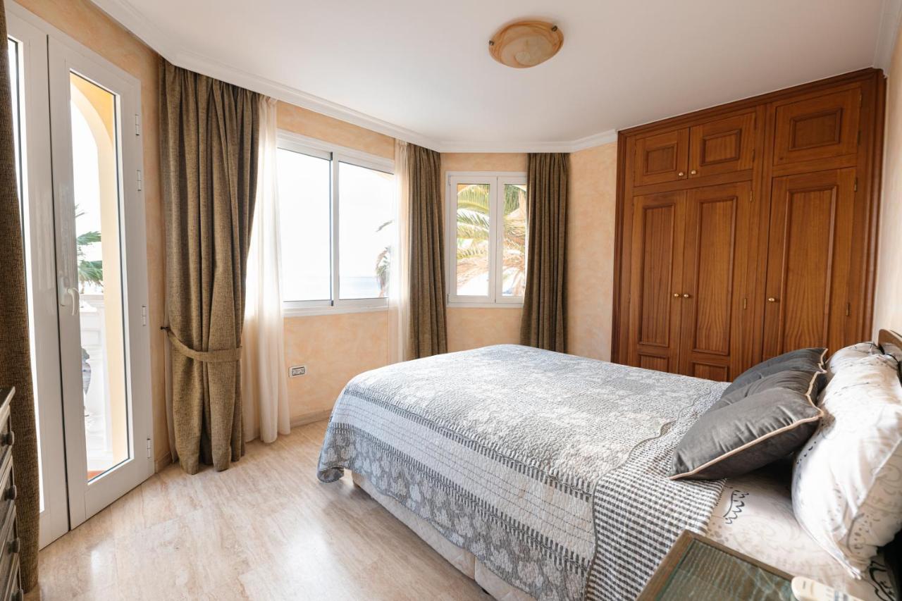 Villa Faya On The First Ocean Line With New Heated Pool Лос Кристианос Экстерьер фото