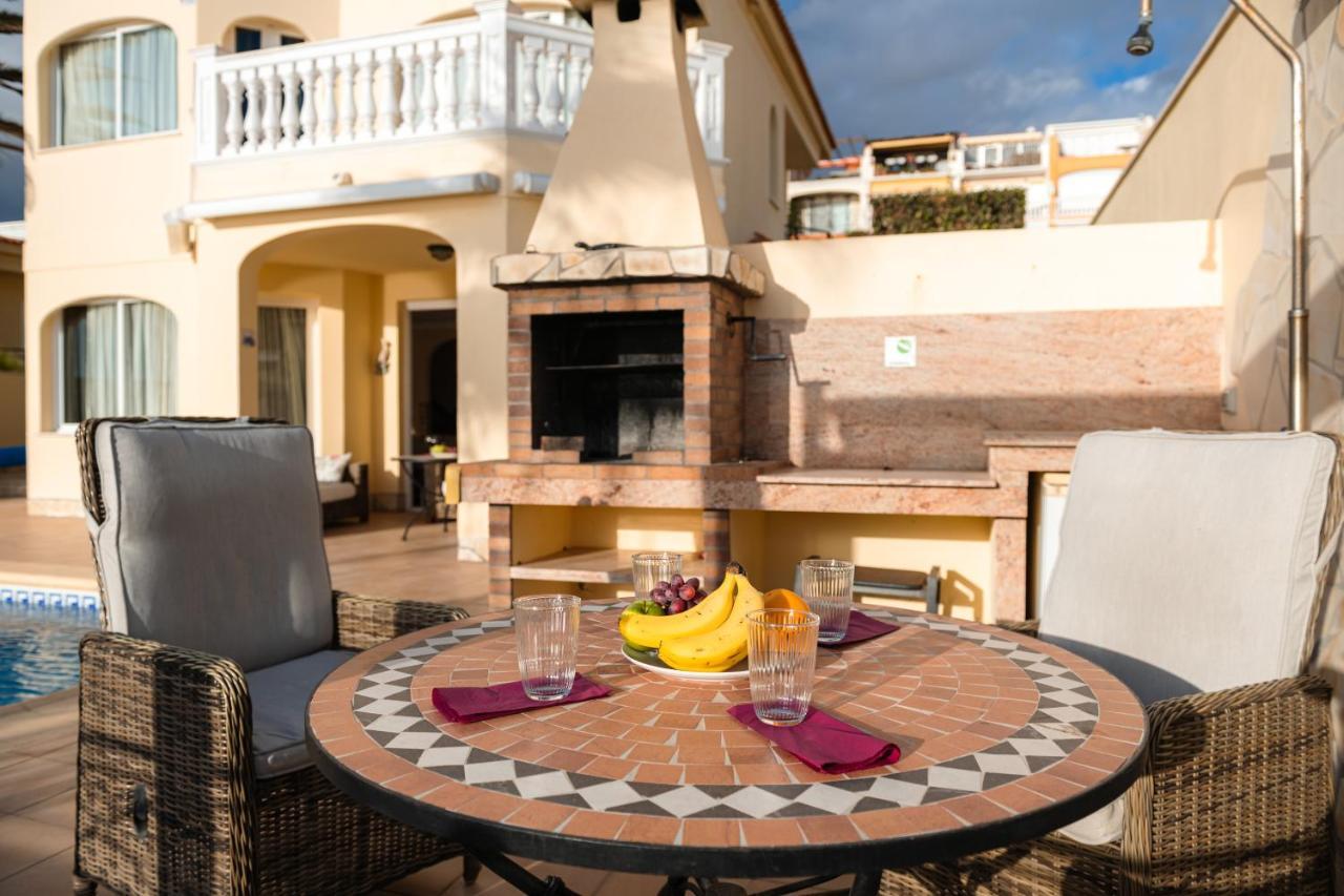 Villa Faya On The First Ocean Line With New Heated Pool Лос Кристианос Экстерьер фото